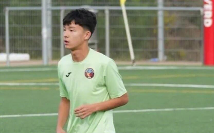 kaiyun-15岁哈萨克斯坦新星门迪卡诺夫签约巴萨，下赛季加盟|巴塞罗那|联赛|俱乐部|球员|加特_新浪体育_新浪新闻